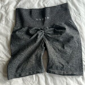 Nvgtn scrunch shorts